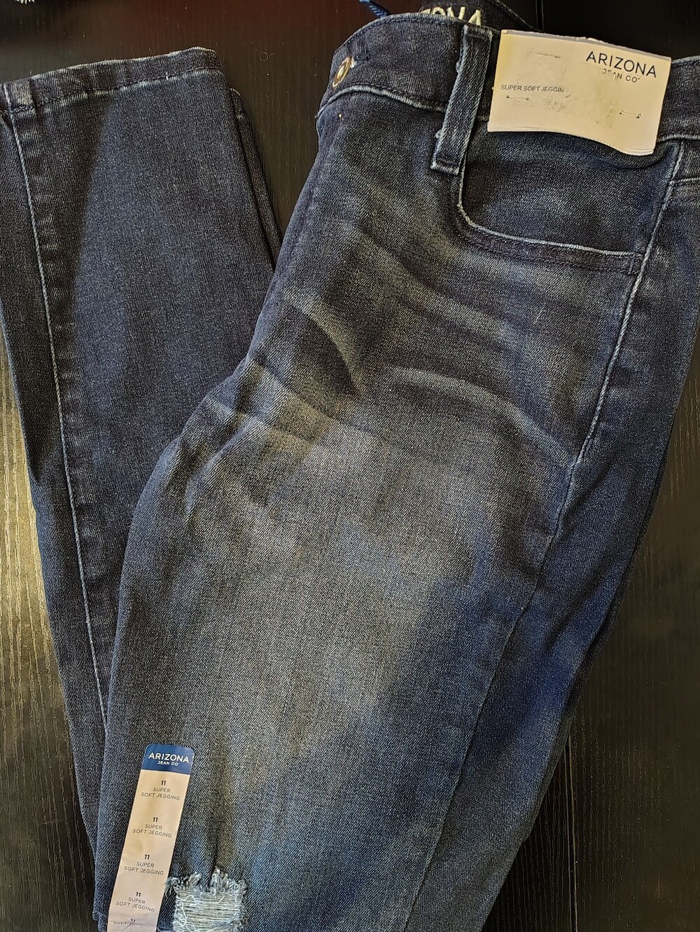 Arizona Jean Co. Dark Wash Distressed Skinny Jeggings - NWT Size 11